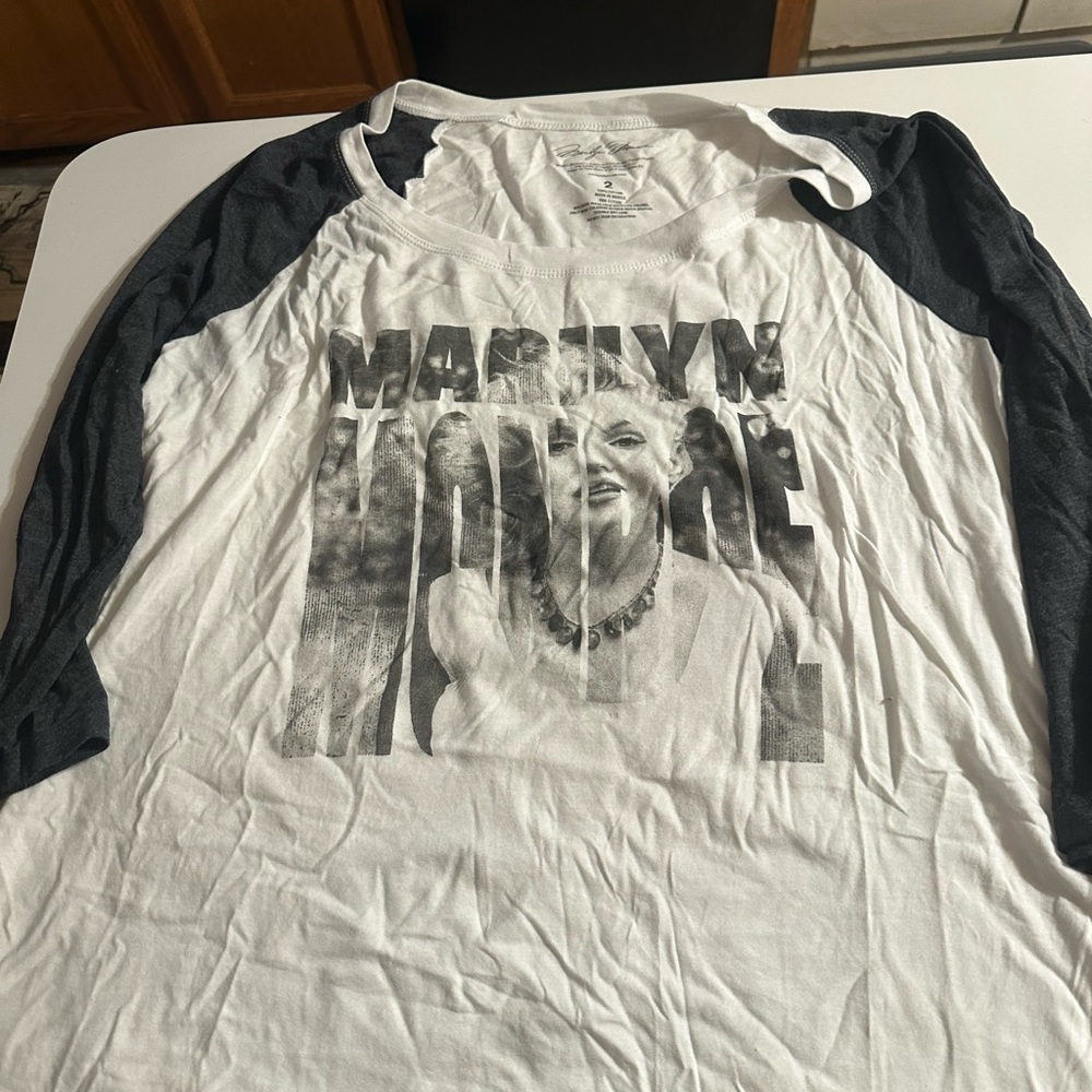 Marilyn Monroe White and Black Long Sleeve Tee